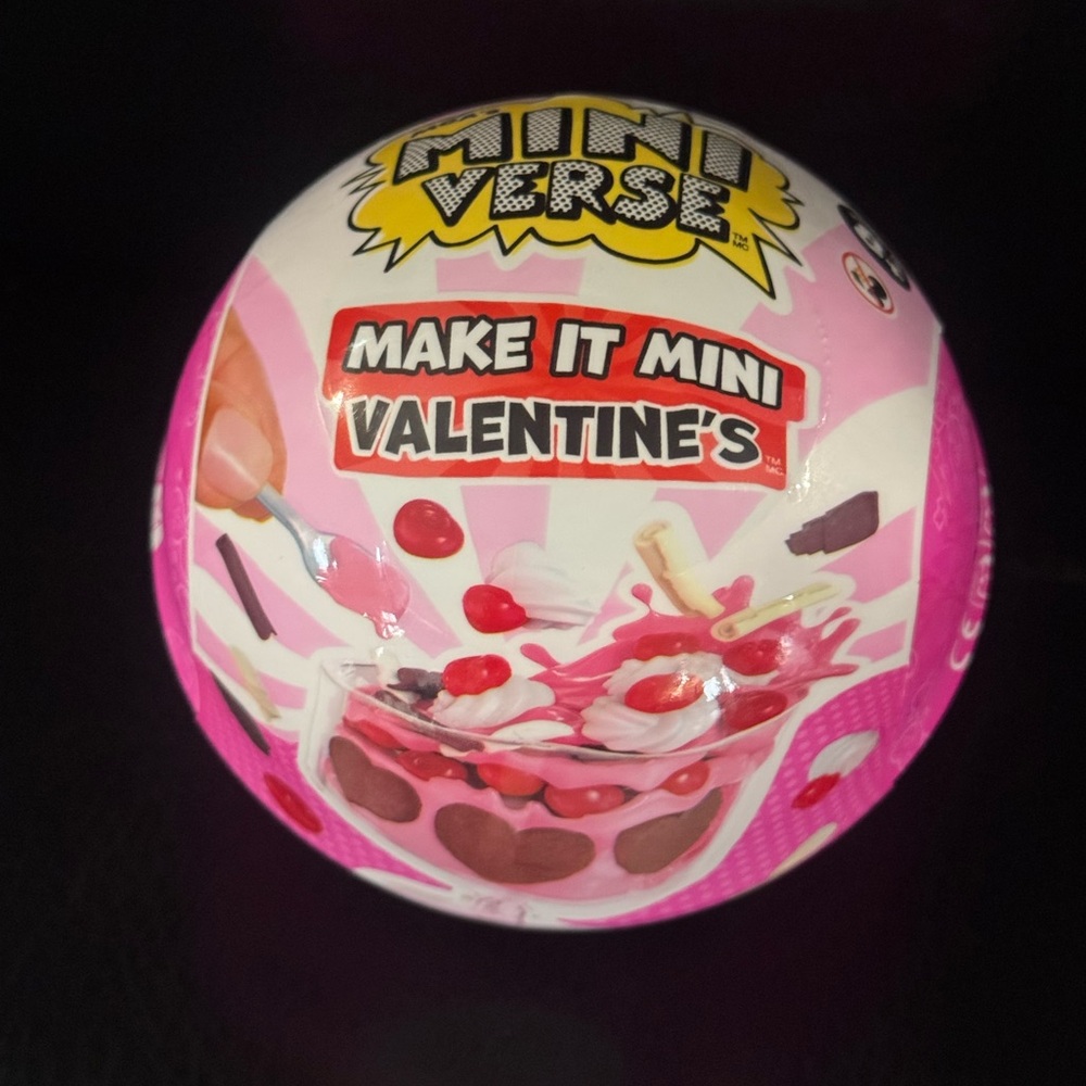 Lollipop Hearts Bouquet Valentines series 3 Miniverse make it mini NEW BALL